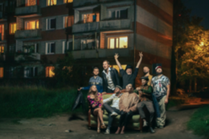 Žymiausia Latvijos džiazo-fanko grupė „Very Cool People“ Lietuvoje pristatys naujausią albumą „Dzīvs“