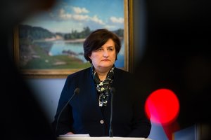 Socialdemokratų „juodojo arkliuko“ neįvertinusi L. Graužinienė apsiriko: kitokią poziciją turi ir dėl R. Žemaitaičio