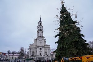 Norintiems prekiauti prie Kauno eglutės – 3 tūkst. eurų mokestis ir griežta atranka