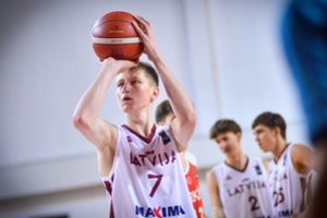 „Žalgirio“ dublerių gretas papildė iš krepšininkų šeimos kilęs latvis