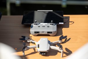 Kinijos dronų gamintoja DJI ketina paduoti į teismą Pentagoną