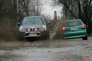 Vyriausybė svarsto mažinti kelių finansavimą – „Lietuvos keliai“ vadovas Š. Frolenko piešia liūdną vaizdą