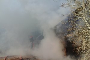 Ugniagesių savaitgalis: gesino 114 gaisrų, atliko 112 gelbėjimo darbų