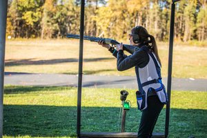 Prestižinių varžybų metu pristatyta unikali knyga apie šaudymą