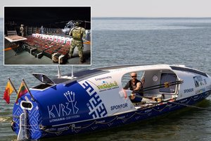 A. Mockus dalinasi neeiliniu nutikimu iš Ramiojo vandenyno: šalia praplaukė narkotikų partija