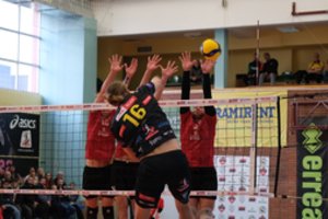 Šiaulių ir Gargždų klubai Latvijos-Lietuvos tinklinio lygoje iškovojo antrąsias pergales