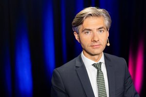 K. Budrys sulaukė klausimų, kodėl VGT sprendimus pristato tik Prezidentūra: L. Kasčiūnas komentavo prie ministerijos