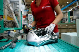 Legendinė italų įmonė puikuojasi didžiuliu pirkiniu – tam išleido šimtus milijonų