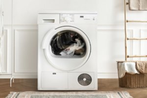 Pelėsis įsisuks, jei skalbinius dažnai džiaunate namuose: gera žinia – to galite išvengti