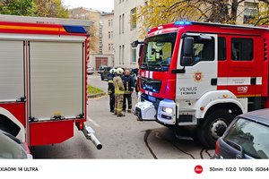 Į Vilniaus centrą skubėjo ugniagesiai – pasitelkta ir cheminių avarijų likvidavimui skirta įranga