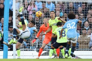 „Manchester City“ susigrąžino lyderių poziciją „Premier“ lygoje