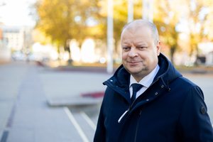 S. Skvernelis atvyko į Prezidentūrą: įvardijo, apie ką nori pakalbėti su G. Nausėda