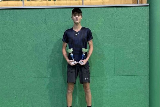 Latvijoje – dviguba Vilniaus teniso akademijos auklėtinio pergalė