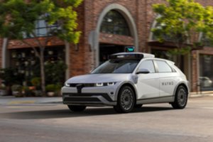 Autonomiškų automobilių naudą regi jau dabar: kaip jie pakeistų kasdienius įpročius?