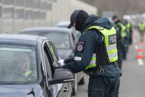 Ilgąjį savaitgalį pareigūnai keliuose pribarstys tiek reidų, kad nespėsite įsibėgėti: bus pasitelkti ne tik šauliai