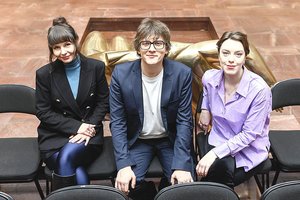 Lietuvos nacionalinio dramos teatro meno vadovai ir į teatrą, ir į save žvelgia ironiškai