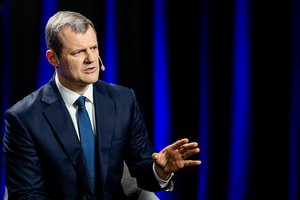 Tapęs premjeru G. Paluckas neatsisakytų turimų akcijų versle: esant interesų konfliktui nusišalinsiu nuo balsavimo