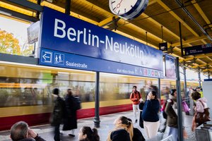 Trileris Berlyne: policija medžioja sprogmenis traukinių stotyje padėjusį vyrą