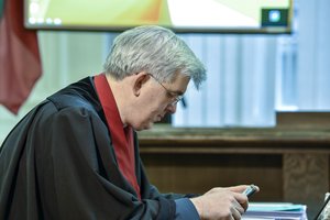 Pasaka be galo tęsiasi – prokuroro ambicijos brangsta: po triumfo sulaukė smūgio