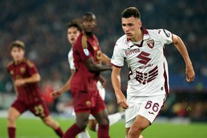 G. Gineitis mačą pradėjo starto sudėtyje, tačiau „Torino“ sugėrė „AS Roma“ smūgį