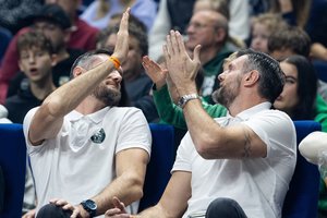 Išgirskite ir pamatykite: „Wolves“ akistatoje – brolių Lavrinovičių pokštai