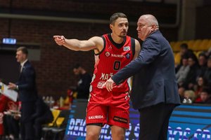 V. Šeškus: apie saldžią pirmą pergalę, M. Kirveso šou ir sužavėjusį Ch. Collinsą