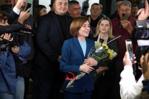 Rusija pradėjo kampaniją, kurios tikslas – diskredituoti M. Sandu pergalę Moldovos prezidento rinkimuose