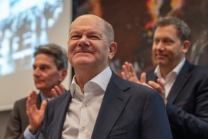 Suirutė Vokietijoje: O. Scholzas paskyrė savo buvusį patarėją nauju finansų ministru