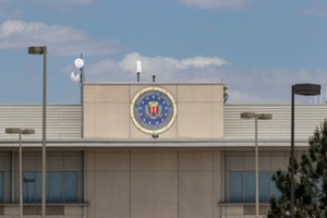 FTB atlieka tyrimą dėl žmonėms siųstų rasistinių žinučių