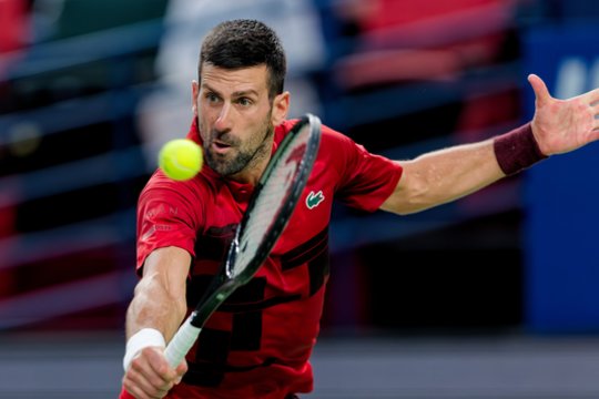 Pasaulio sporto savaitė: C. Gauff sezono karūna, N. Džokovičiaus sprendimas ir įvykiai ant ledo