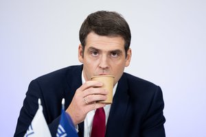 Policija pradėjo tyrimą dėl R. Žemaitaičio raginimų protestuoti prie V. Landsbergio namų