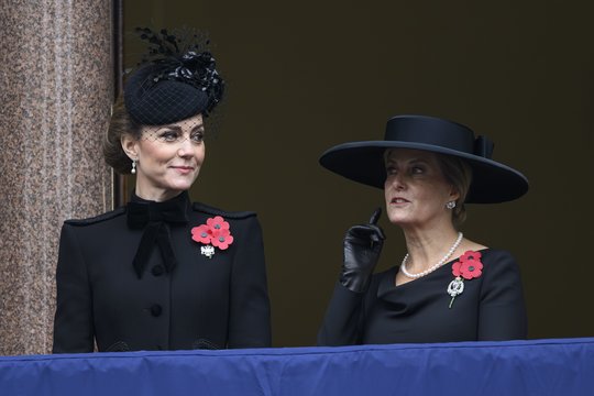 Catherine Middleton pasirodė viešumoje: dėmesį kaustė nepriekaištingu stiliumi
