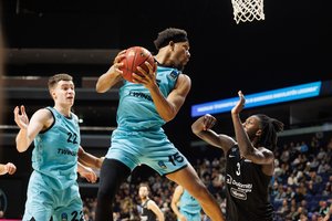 Sužvėrėję „Wolves“ patiesė penktus varžovus Europoje paeiliui