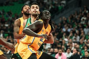 36 minutes pirmavę „Maccabi“ krepšininkai galiausiai pripažino „Panathinaikos“ pranašumą