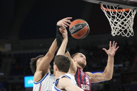 Gero T. Sedekerskio pasirodymo neužteko: „Baskonia“ krito namuose prieš „Anadolu Efes“