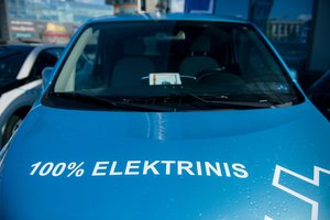 Suskaičiavo, kiek Lietuvoje važinėja elektromobilių