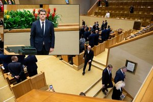 Opozicija apkartino R. Žemaitaičio priesaikos šventę