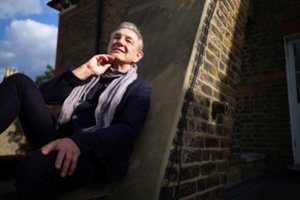 Į Lietuvą atvykstanti senosios muzikos legenda T. Pinnockas: „Mane domina, kaip ji galėjo skambėti anais laikais“