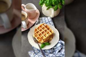 Pusryčiai, kurie nukels į močiutės virtuvę: nepaprasto skonio blynai, kurie visada primena vaikystę