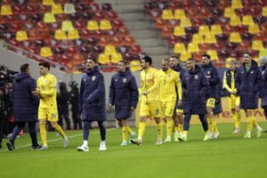 Rumunijos ir Kosovo rungtynės buvo nutrauktos po neapykantos šūksnių tribūnose