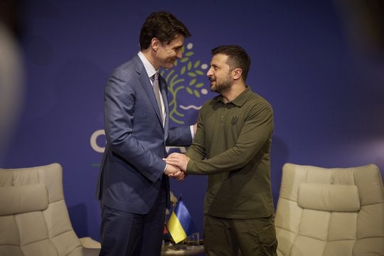 Kanados premjeras Justinas Trudeau ir Ukrainos prezidentas Volodymyras Zelenskis.