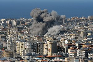 Šaltinis iš Libano saugumo: per smūgį Beirute žuvo „Hezbollah“ atstovas spaudai