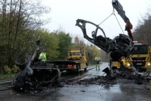 Vokietijoje kaktomuša susidūrus automobiliams žuvo šeši žmonės