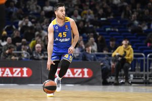 Dar vienas smūgis „Maccabi“: į rikiuotę sugrįžęs T. Blattas vėl patyrė traumą
