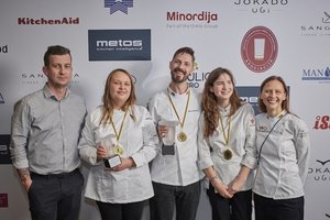 Paskelbti geriausi Lietuvos virėjai ir konditeriai: į konkursą atvyko su 20 kg sveriančiu lagaminu