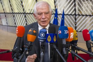 J. Borrellis: ES turi daryti spaudimą Izraeliui dėl Gazos karo