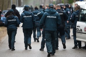 Jaunas vilnietis per „Facebook“ ieško dingusio brolio – pagalbos prašymas plinta žaibiškai