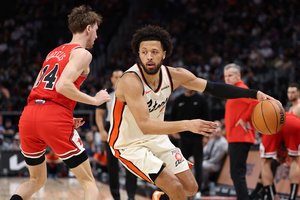 M. Buzelis mače prieš „Pistons” aikštėje praleido simbolines minutes