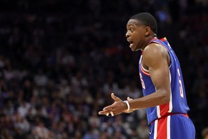 Be D. Sabonio žaidusi „Kings“ dramatiškai krito prieš „Hawks“