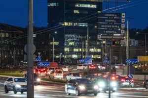 Elektromobilių privalumai, kurių neturi dyzelinių ir benzininių automobilių savininkai: žiemą tai – tikras komfortas